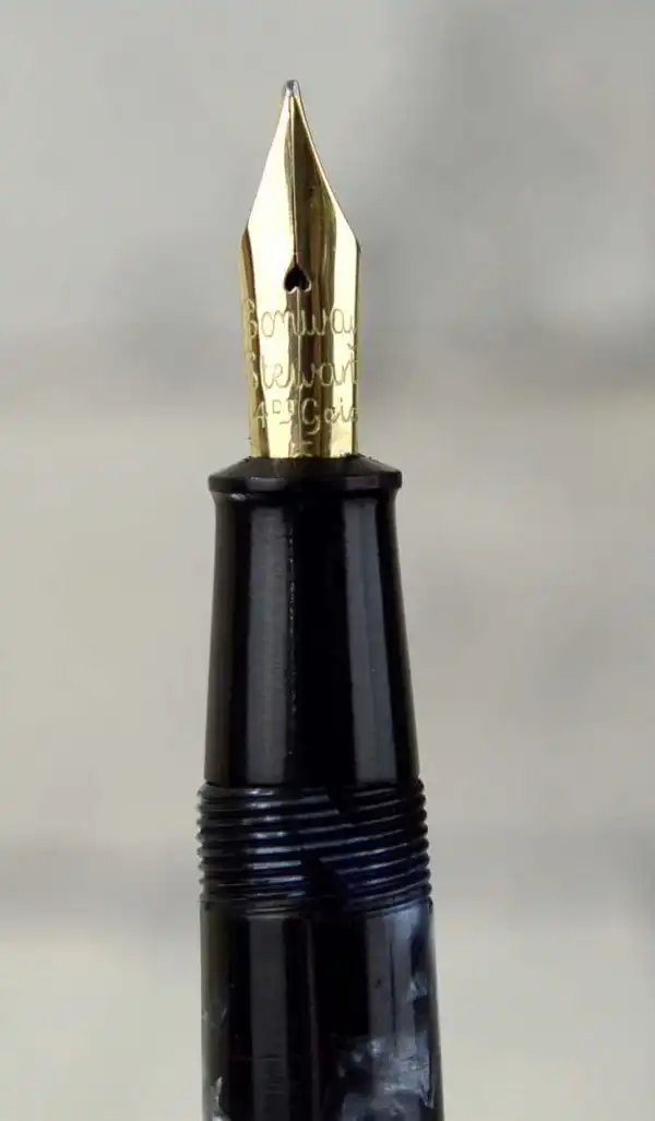 Vintage conway stewart 286 lever filler fountain pen - 14K gold flex nib - Image 5