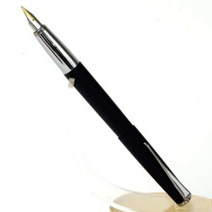 lamy-studio-black-barrel-fountain-pen-14K-solid-gold-Medium-nib-Germany