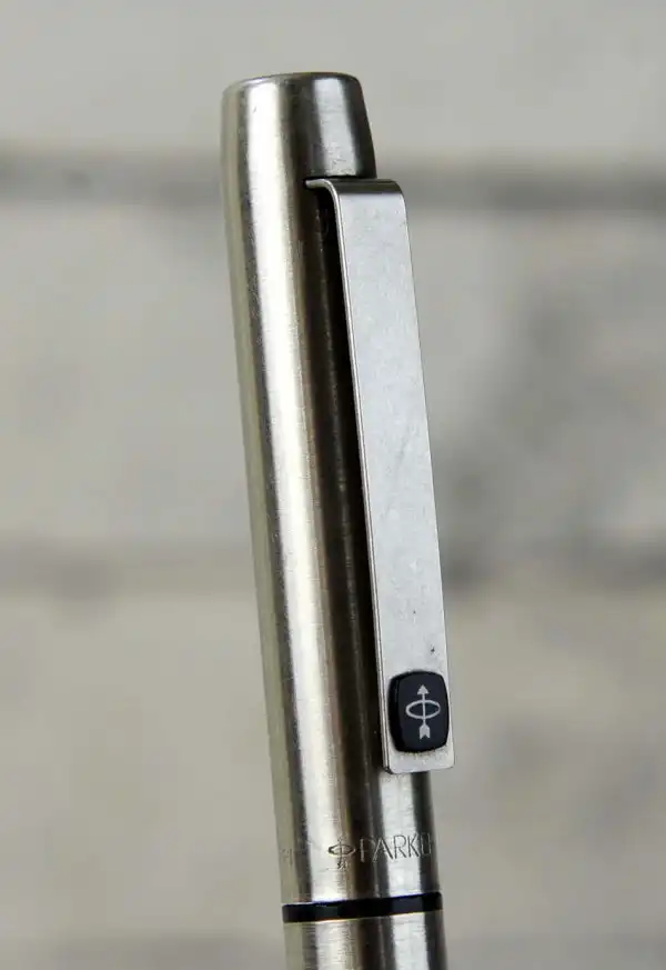 Parker 25 vintage chrome barrel fountain pen with Medium nib - Mint - Image 6