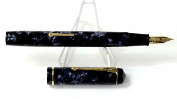Vintage conway stewart 286 lever filler fountain pen - 14K gold flex nib - Image 4