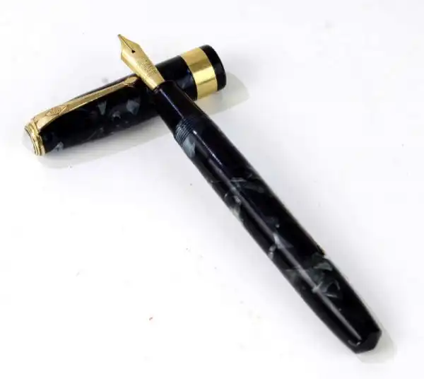 Vintage conway stewart Executive 60 lever filler fountain pen - 14K gold flex nib - Image 4