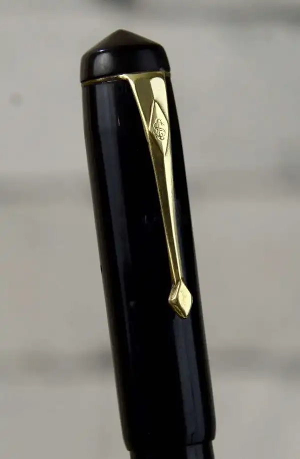 Vintage conway stewart 286 lever filler fountain pen - 14K gold flex nib - Image 6