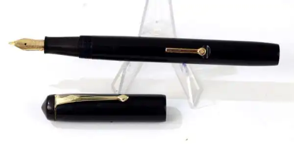 Vintage conway stewart 286 lever filler fountain pen - 14K gold flex nib - Image 5