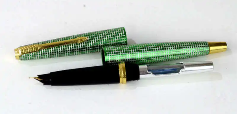 Vintage Medico 45 fountain pen with Gold plated M nib - clean - Image 3