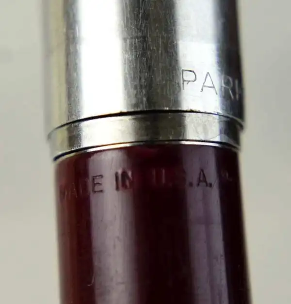 Parker 21 Vintage fountain pen burgundy barrel with steel F nib  - mint - Image 6