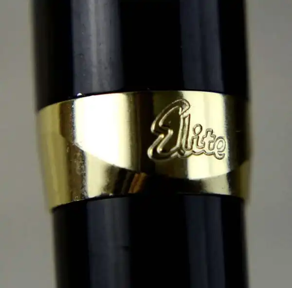 Vintage pilot Elite 95s full size fountain pen with 18K solid gold Fine Script nib - Image 6