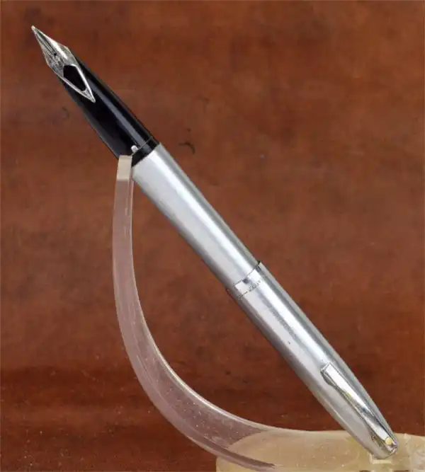 Vintage Sheaffer Imperial 444  fountain pen with Inlaid fine nib - Used - Image 6