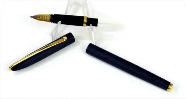 Vintage Indian fountain pen - Premium navy marbled Lacquer eyedropper with iridium point F nib - Image 2