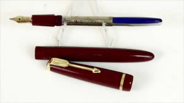 Vintage parker slimfold burgundy fountain pen with 14C gold M nib - Clean - Image 2