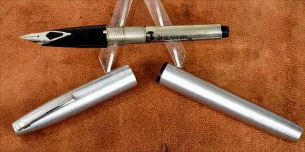 Vintage Sheaffer Imperial 444  fountain pen with Steel Inlaid M nib - USA - Image 2