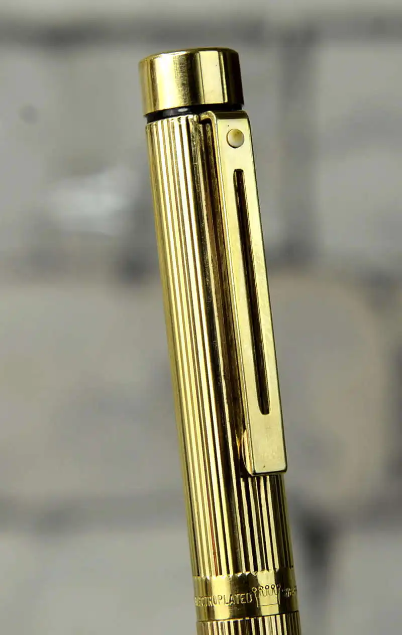 SHEAFFER 万年筆 Targa 1005 23k G.P Sheaffer Targa 1005 Fountain and Ballpoint Set - Gold Plated
