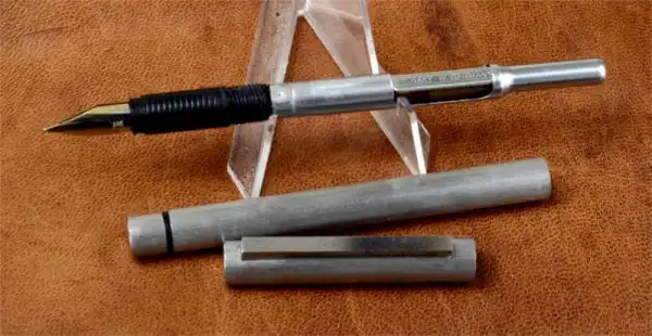 Vintage Lamy 50 fountain pen - 14CT 585 platinum plated F  nib - mint - Image 2
