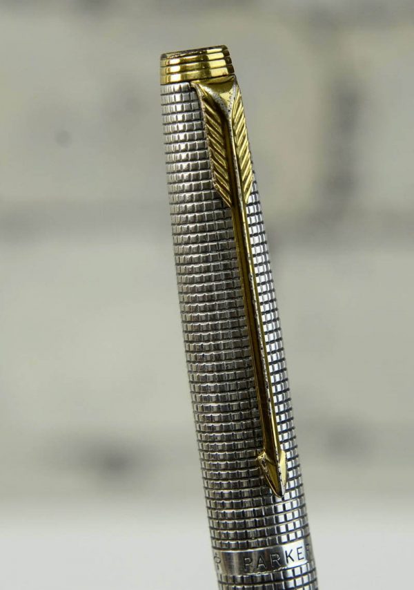 Vintage parker 75 sterling silver fountain pen with 14K gold medium nib