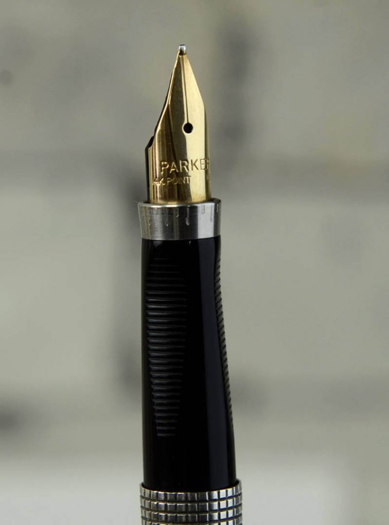 Vintage parker 75 sterling silver fountain pen with 14K gold medium nib