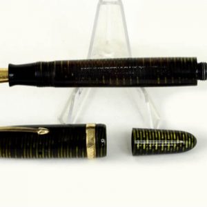 vintage-parker-vacumatic-celluloid-fountain-pen-14K-solid-gold-Fine-nib-USA