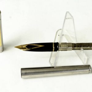 vintage-sheaffer-1001XG-brushed-chrome-fountain-pen-14k-solid-gold-M-nib-USA
