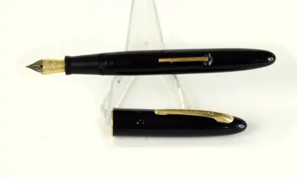Vintage sheaffer craftsman lever filler fountain pen - 14K solid gold M nib - Used - Image 2