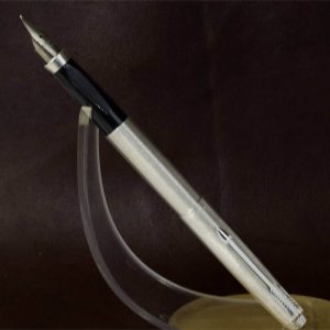 vintage-parker-75-fountain-pen-with-titanium-Fine-nib-France