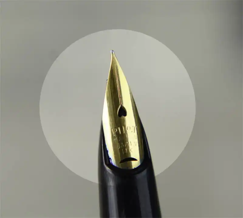 vintage-pilot-super-300-