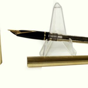 vintage-sheaffer-targa-1005-gold-plated-fountain-pen-14K-solid-gold-Fine-nib-USa