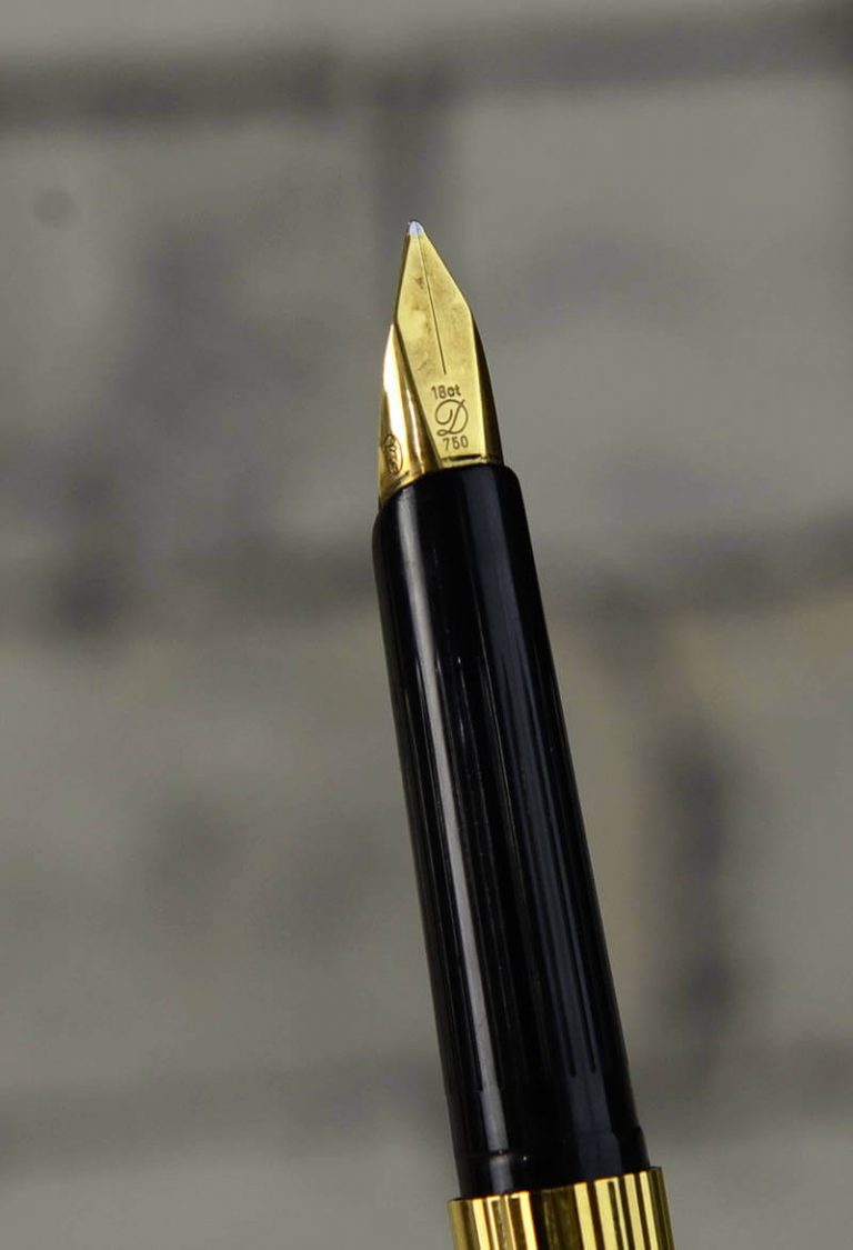 Buy ST dupont vermeil 925 gold barrel fountain pen with 18K gold M nib