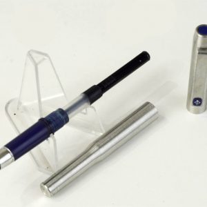 vintage-parker-25-flighter-chrome-fountain-pen-steel-Broad-nib-england