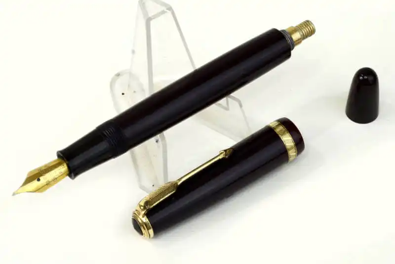 Antique parker duofold celluloid button filler fountain pen with 14 Karat gold M nib - clean - Image 2