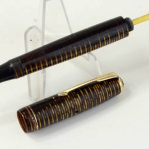 vintage-parker-junior-tiger-eye-striped-fountain-pen-14K-solid-gold-Fine-nib-USA