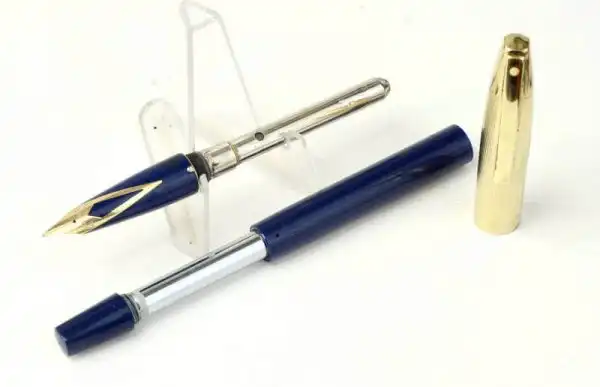 Vintage Sheaffer Imperial touchdown VIII fountain pen 14K solid gold M nib - Used - Image 2
