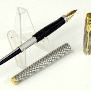 vintage-parker-75-sterling-silver-fountain-pen-14K-solid-gold-Medium-nib-USA