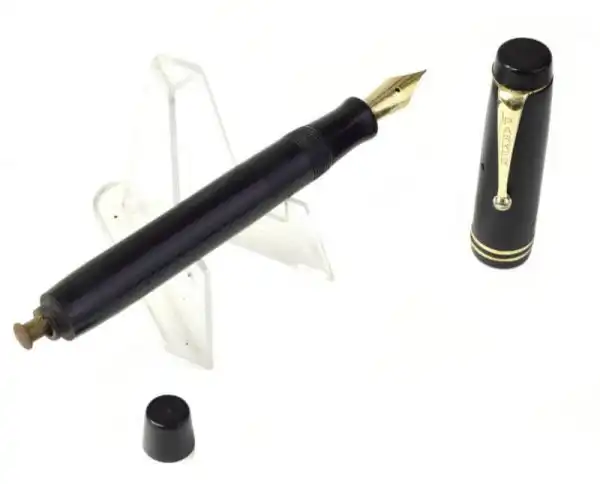 Antique parker duofold junior button filler fountain pen with 14 Karat gold F nib - clean - Image 2