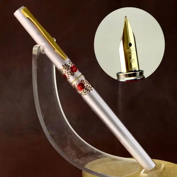 Vintage pilot super floral band fountain pen with 23K gold plated F nib - Clean