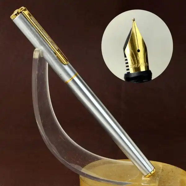 Sheaffer agio chrome barrel fountain pen - plated M nib