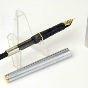 sheaffer-agio-brushed-barrel-fountain-pen-gold-plated-Medium-nib-USA