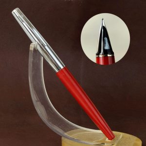 Vintage sheaffer stylist 203 fountain pen with reversible M nib