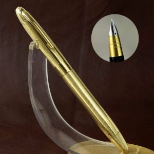 Vintage Sheaffer triumph touchdown fountain pen with 14K gold M nib - Used