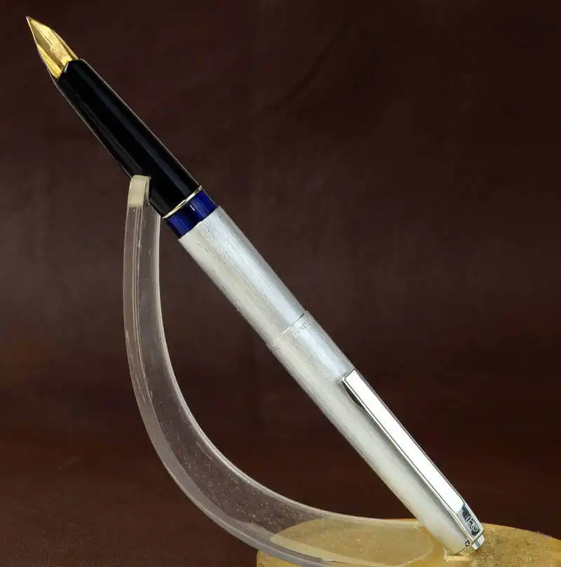 Buy online pelikan silvexa N28 piston filler fountain pen