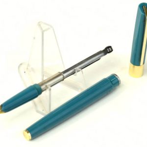 vintage-pilot-77-teal-blue-fountain-pen-14K-solid-gold-Medium-nib-Japan