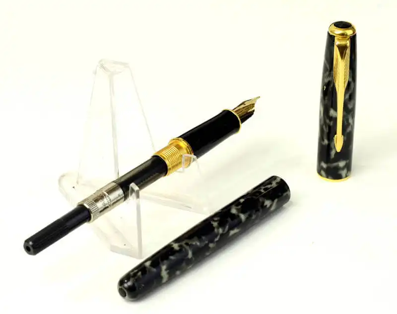 Vintage parker sonnet grey black marbled fountain pen with gold plated M nib - Super mint - Image 2