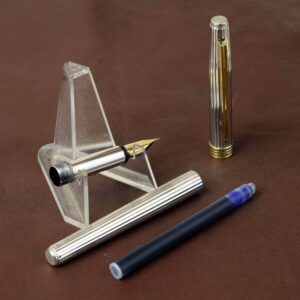 vintage-christian-dior-silver-fountain-pen-14K-gold-Fine-nib