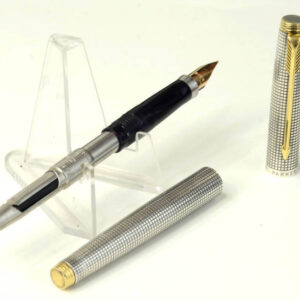 vintage-parker-75-sterling-silver-barrel-ountain-pen
