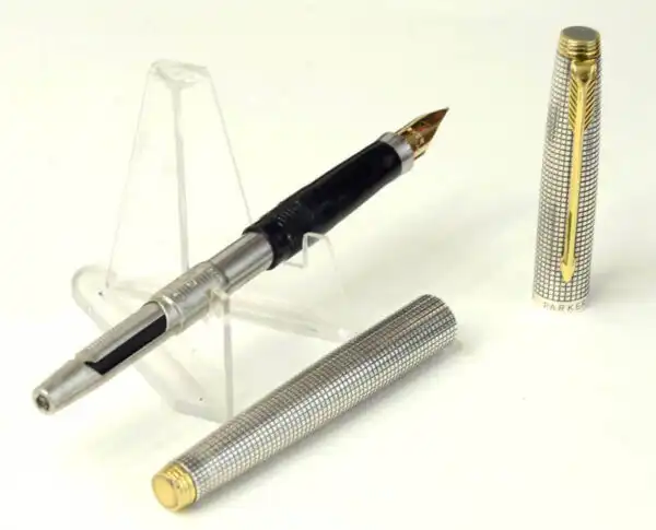 Vintage parker 75 sterling silver fountain pen 14Karat Gold M nib - mint - Image 2