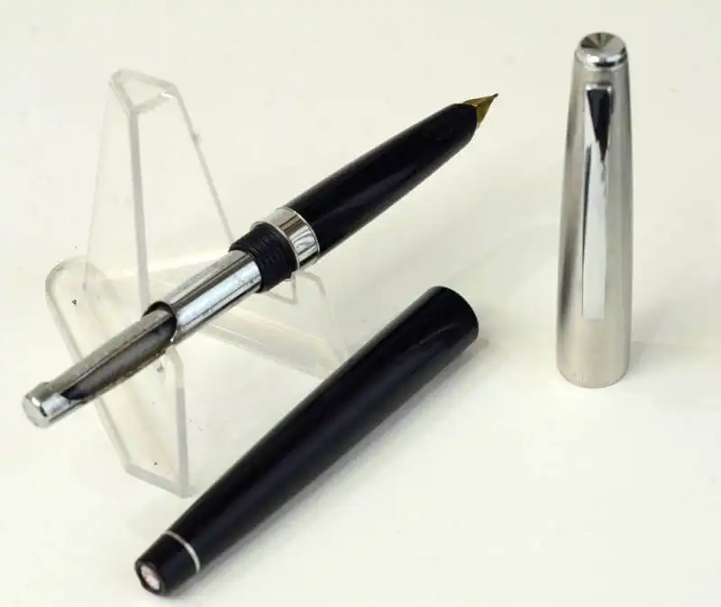 Buy vintage pilot classic fountain pen japan made wth 14K