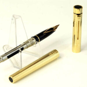 vintage-sheaffer-targa-1007-fountain-pen-14K-solid-gold-F-nib