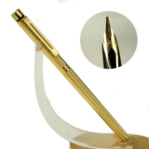 Vintage sheaffer targa 1009s slim fountain pen  with 14K solid gold Broad nib - NOS