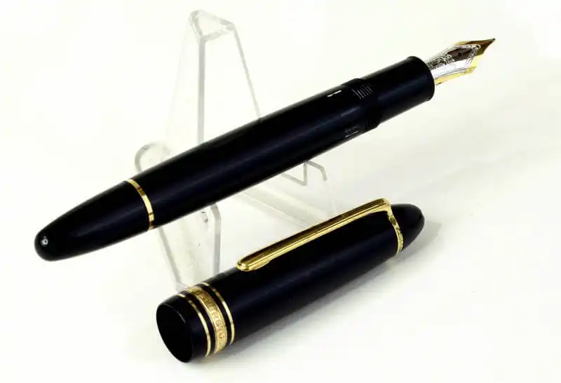 Buy vintage Montblanc Meisterstuck 146 fountain pen with 14K gold