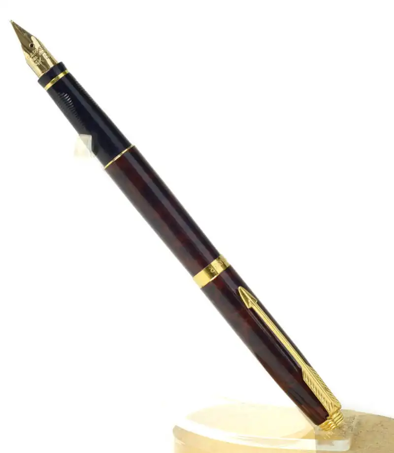 parker-75-thuya-red-lacquer-