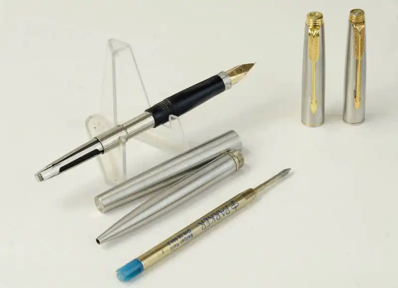 vintage Parker 75 brushed barrel fountain pen and ballpoint set with 14K gold M nib - Clean - Image 2