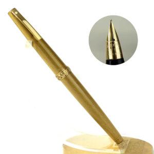 Vintage lady sheaffer 630 matte golden fountain pen 14K solid gold M nib - mint
