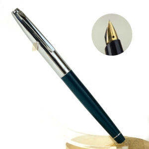 Vintage swan aristocrat green fountain pen - 14K gold M nib